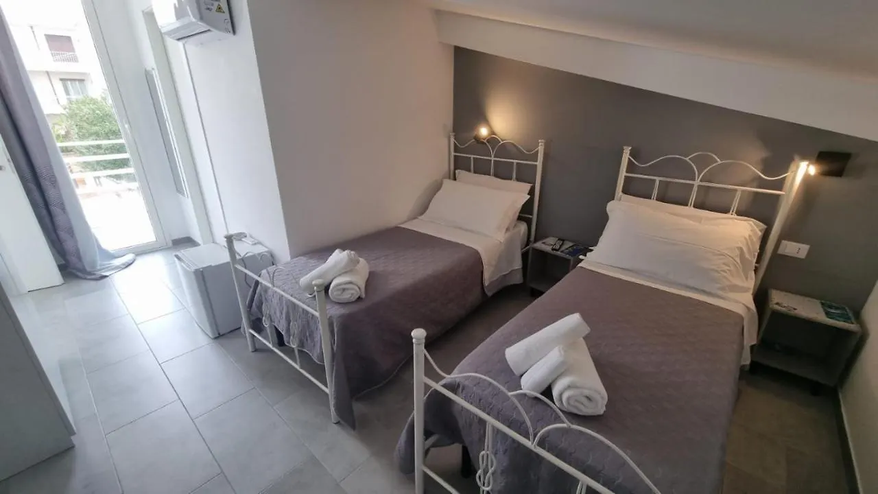 The Simo'S House Camere A Marzamemi Bed & Breakfast